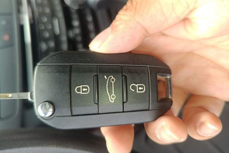 Used Peugeot 508 2012 2.0L Automatic Sunroof Classic Edition
