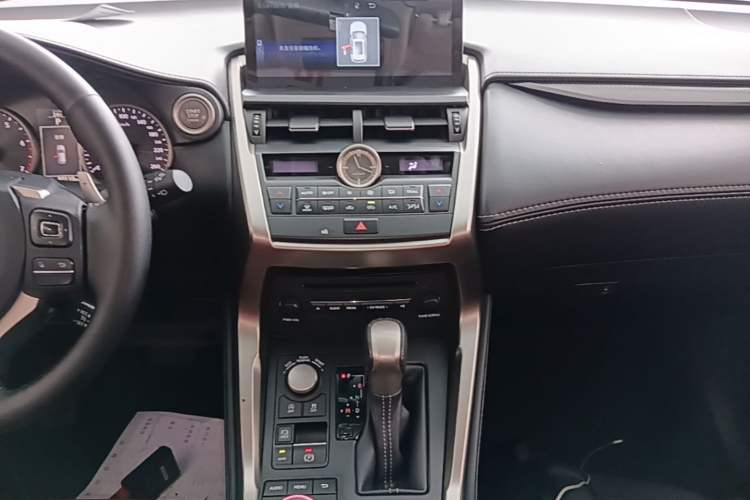 Used Lexus NX 2015 200T All-Wheel-Drive Fēngshàng Edition