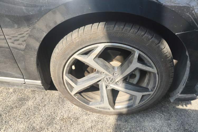 Used Volkswagen Magotan 2023 2 Million Units Commemorative Edition 330TSI DSG Luxury Version
