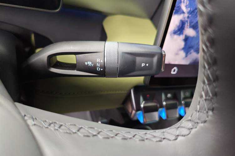 Used Brave warrior M817 2025 Model, Max Gear Lever