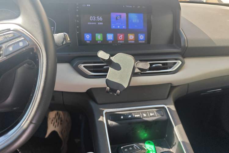 Used Dongfeng Aeolus E70 2021 Revised Version 500 Ultra-Comfort Edition Audio And AC Panel