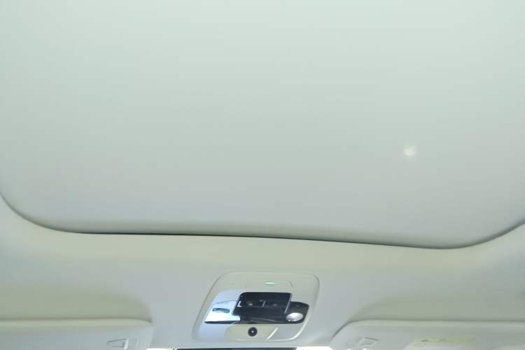 Used Nio ES8 2018 355 km Base Version 7-Seater Edition
