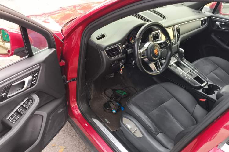 Used Porsche Macan 2014 Macan 2.0T
