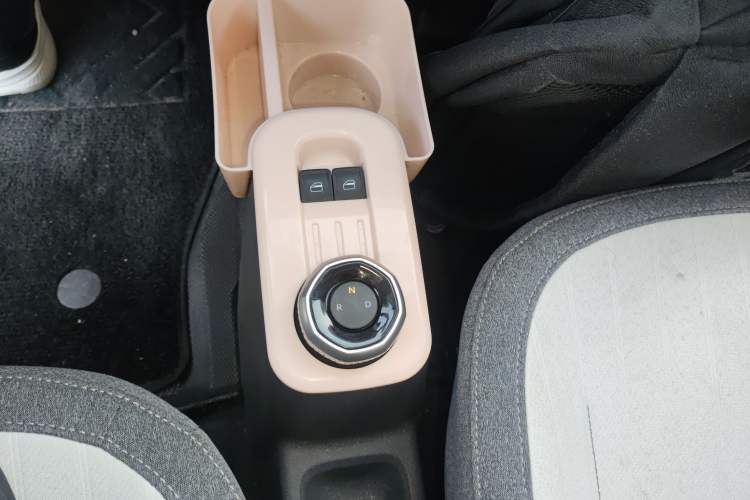 Used Geely Galaxy Panda 2025 210 km – Yuanqi Bear