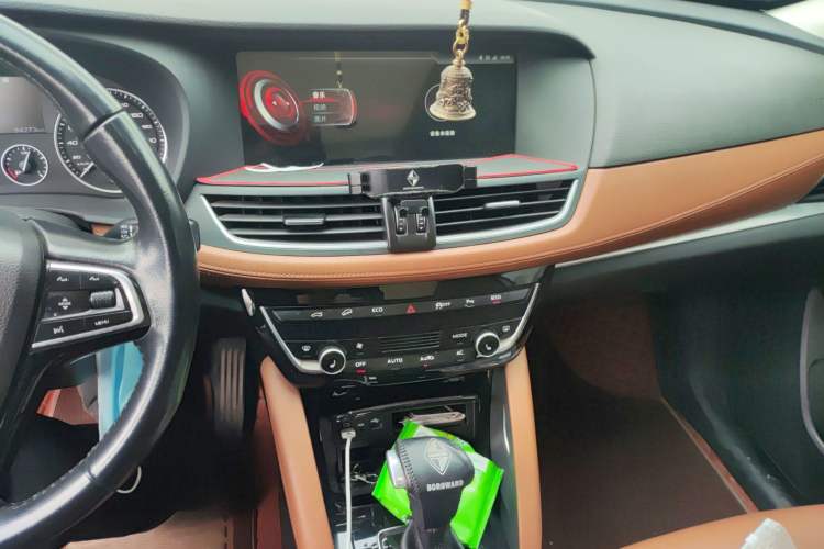 Used BORGWARD BX7 2016 28T Four-Wheel Drive Flagship Version 5 Seats
