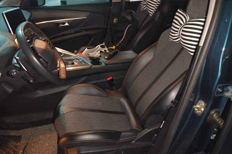 Used Peugeot 5008 2019 350THP 7-Seater Elite Edition Left Front Seat