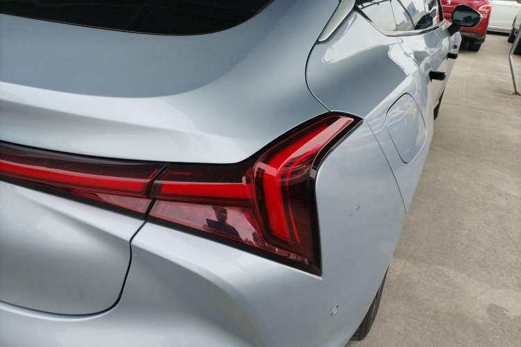 Used NETA S 2022 Extended-Range Version 1160 km Range Rear-Wheel-Drive Compact Edition
