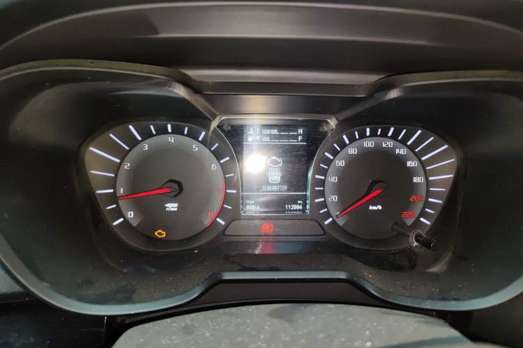 Used GAC Trumpchi GS4 2017 235T Manual Two-Wheel Drive Luxury Edition Instrument Cluster