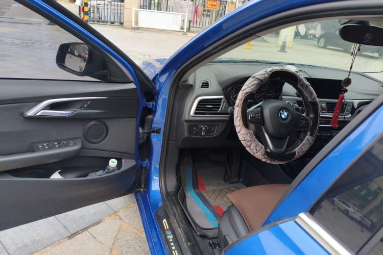 Used BMW 1 Series 2017 120i Design Package Model