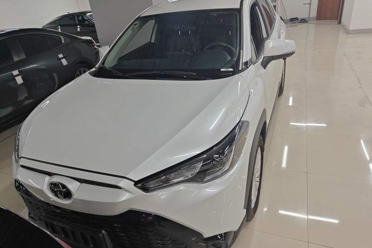 Used Toyota FRONTLANDER 2023 2.0L CVT Elite Edition