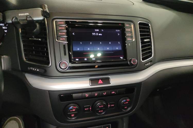 Used Volkswagen Sharan 2016 380TSI Comfort Edition 7-Seater
