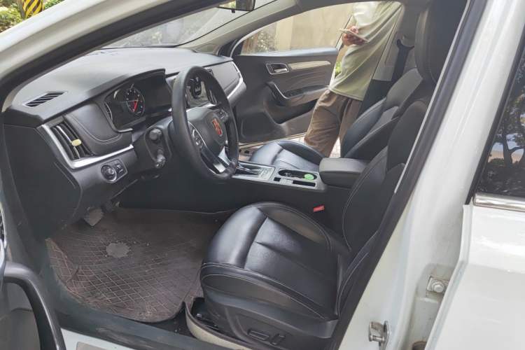 Used Roewe i6 2018 20T Automatic Flagship Edition
