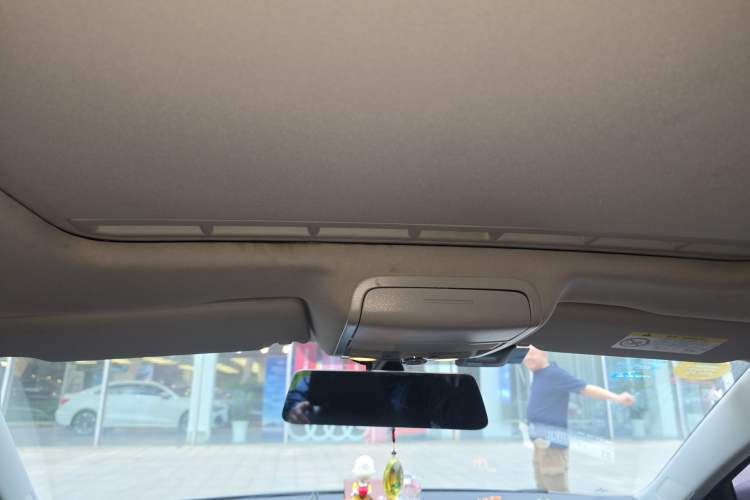 Used Volkswagen Sagitar 2018 180TSI DSG Prestige Edition Headliner