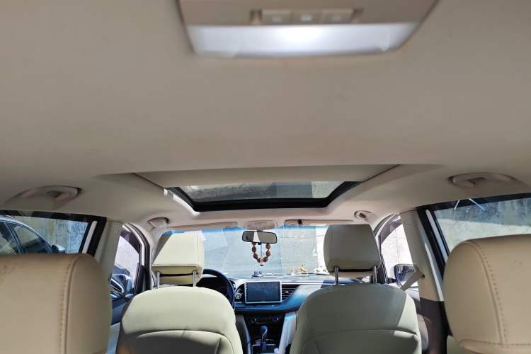 Used Buick GL6 2018 18T 6-Seater Elite Model Headliner