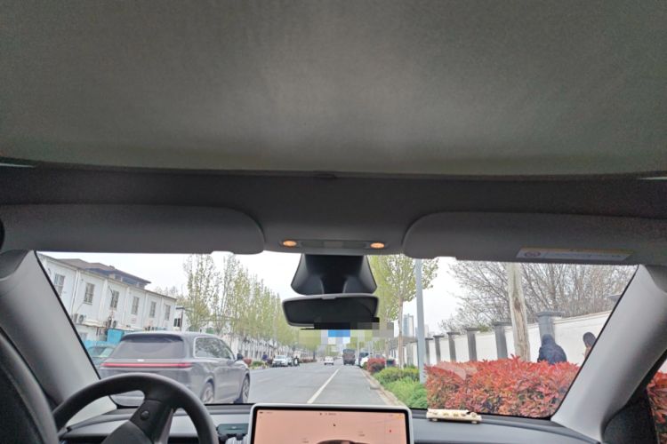 Used Tesla Model Y 2024 Rear-Wheel-Drive Version Headliner