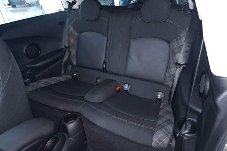 Used MINI 2018 1.5T COOPER Classic Edition