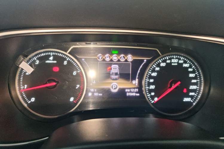 Used Hongqi H5 2022 Classic Model Facelift 1.8T Automatic Smart Connect Flagship Edition