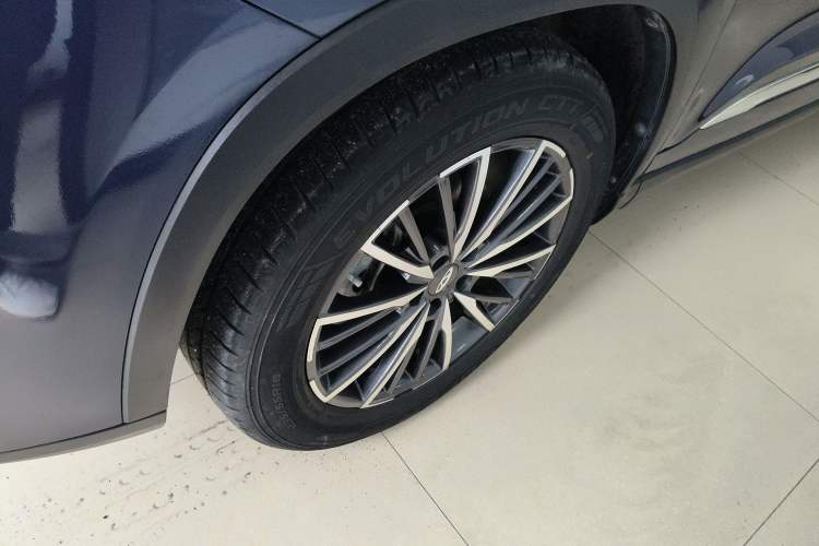 Used Chery Tiggo 8 PLUS 2021 290TGDI DCT Luxury Edition