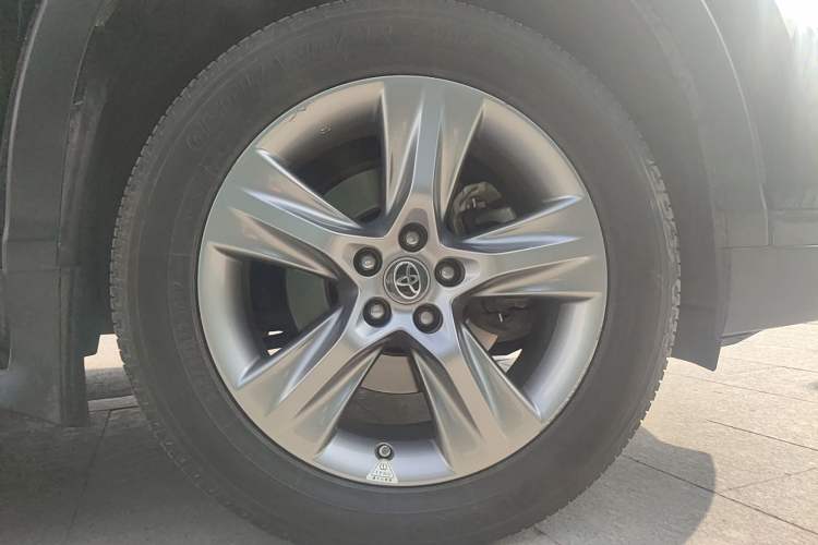 Used Toyota Highlander 2015 2.0T Four-Wheel Drive Luxury Edition 7-Seater