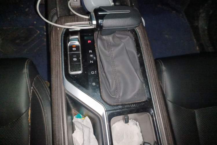 Used Wuling Jiachen 2022 1.5T CVT Smart Luxury Version
