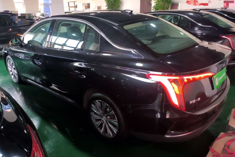 Used Hongqi E-QM5 2022 431 km Charge & Enjoy Edition