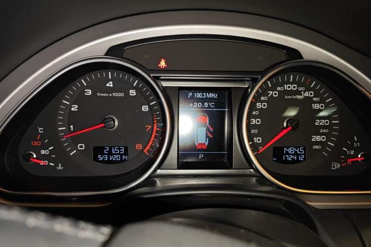 Used Audi Q7 2015 35 TFSI Ambition Edition Instrument Cluster