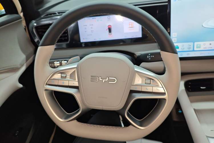 Used BYD Sealion 06 New Energy 2025 Model DM-i 170 Navigation Pro Edition
