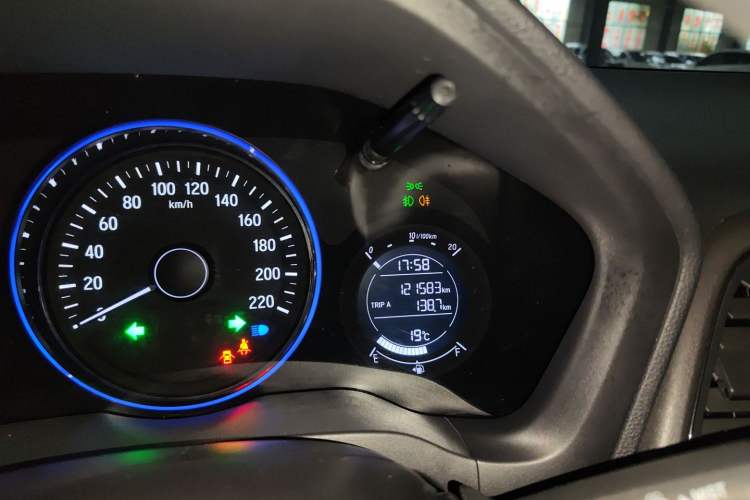 Used Honda Vezel 2017 1.8L CVT Front-Wheel Drive Pioneer Edition
