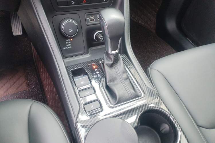 Used Jeep Commander 2018 2.0T Four-Wheel Drive Prestige Edition China V