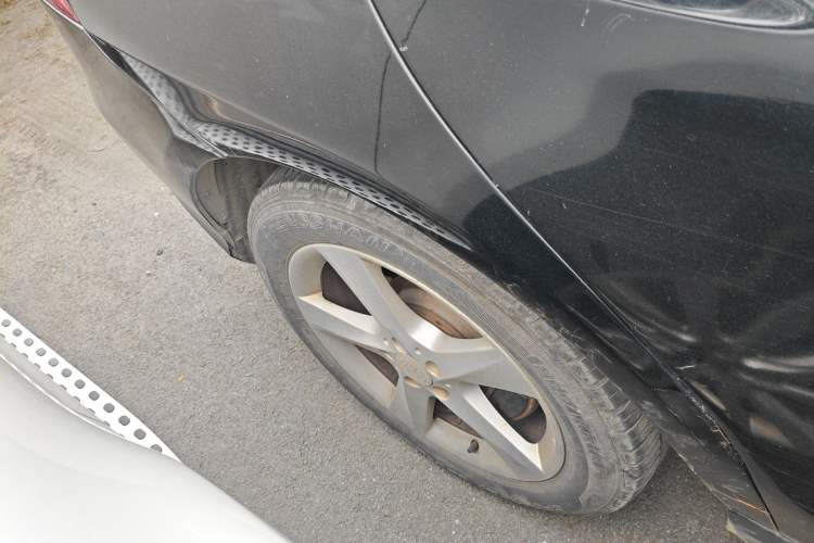 Used Mercedes-Benz M-Class 2014 ML 400 4MATIC Dynamic Model
