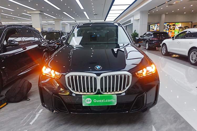 Used BMW X5 2023 xDrive 30Li Luxury M Sport Night Edition Package