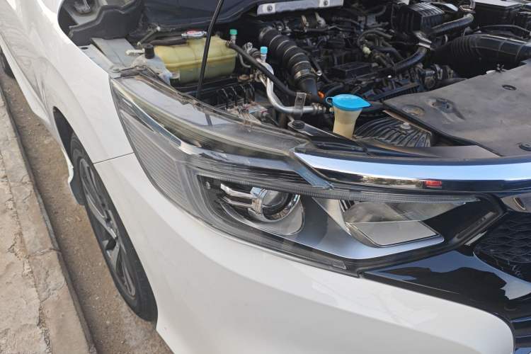 Used Honda Crider 2019 180 Turbo CVT Luxury Edition China V Right Front Headlight