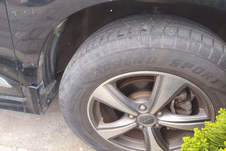 Used Haval H6 2013 Upgraded Model 1.5T Manual Two-Wheel Drive Elite Version