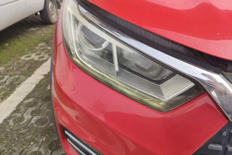 Used BYD Yuan New Energy 2018 EV360 Smart Connect Cool Edition
