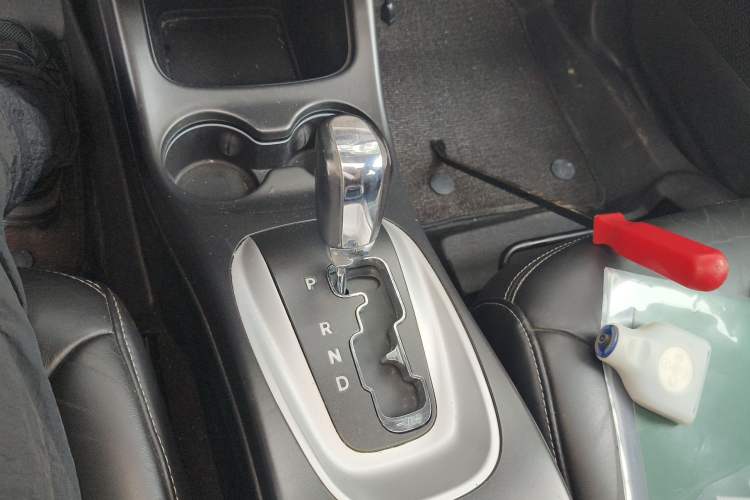 Used Dodge Journey 2013 2.4L Two-Wheel Drive Luxury Version