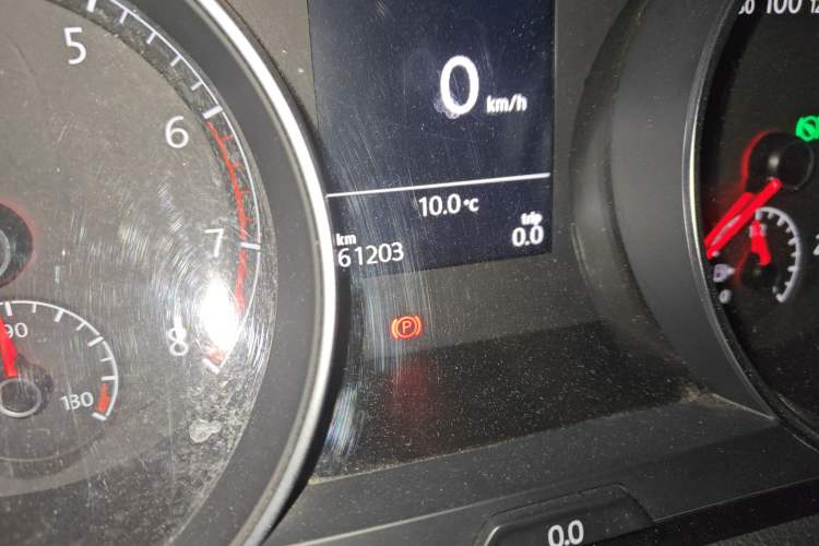 Used Volkswagen Golf 2017 1.6L Automatic Comfort Million-Vehicle Anniversary Edition