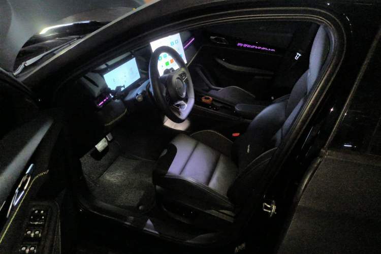 Used Lynk & Co 03 2025 1.5TD DCT Champion Edition Pro