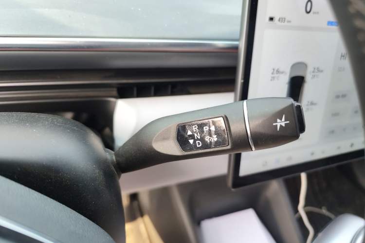 Used ARCFOX Alpha T5 2024 520 MAX Gear Lever