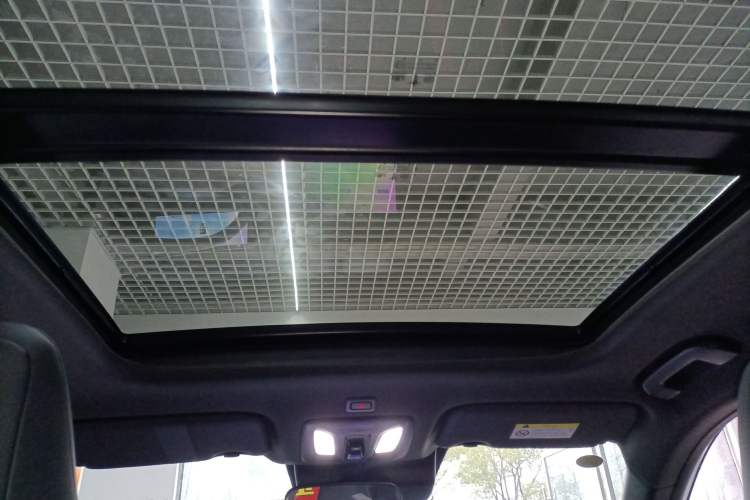 Used HEDMOS 06 2025 Model 520km