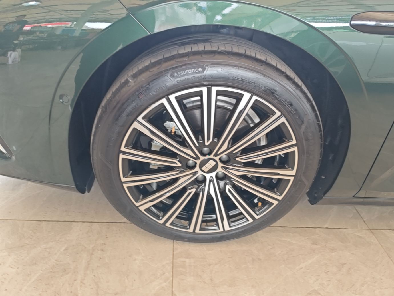 Geely Galaxy 8 2025 130km EM-P Starship Edition — снимка 10