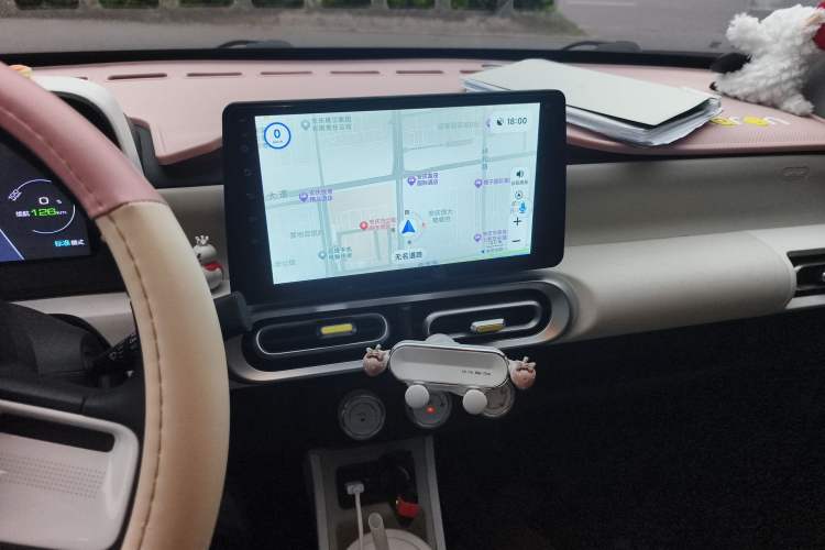 Used Wuling Hongguang MINIEV 2024 3rd Generation 215km Youth Edition Audio And AC Panel