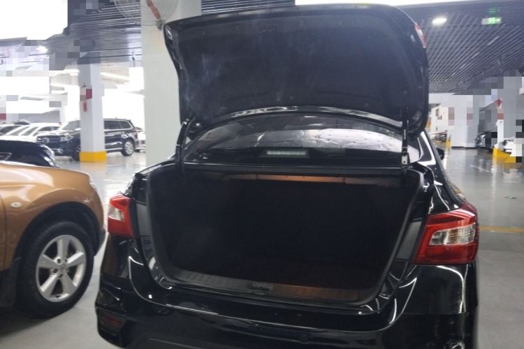 Used Nissan Sylphy 2022 Classic 1.6XE CVT Comfort Edition Trunk