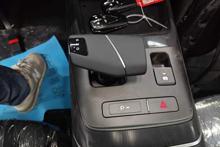 Used Changan Eado 2025 Blue Whale 1.5T 500Bar Prestige Model