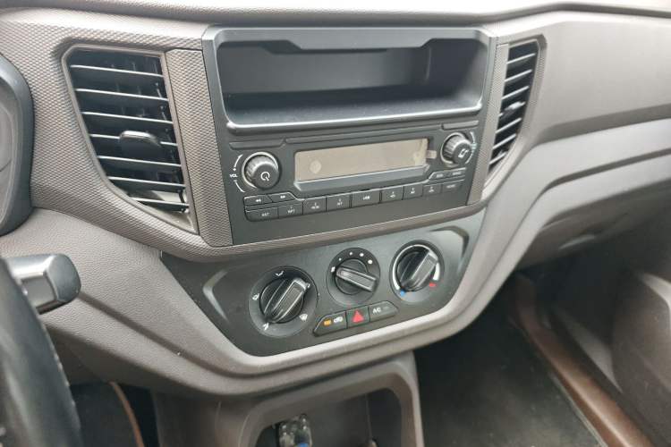 Used Wuling Hongguang V 2022 1.5L Enjoy Edition Electric-Powered LAR
