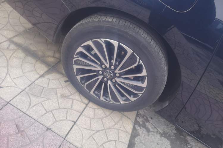 Used Buick GL8 New Energy 2025 Lu Shang Smart Enjoyment Edition 7-Seater
