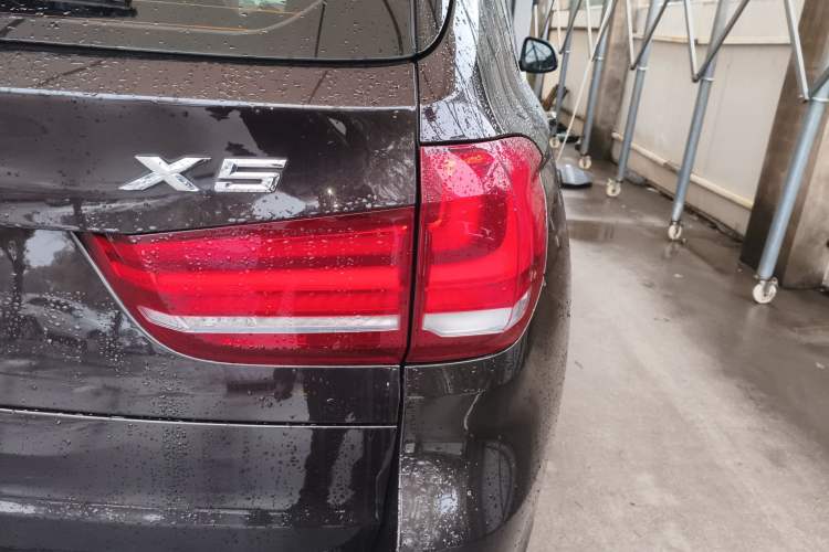 Used BMW X5 2014 xDrive35i Leading Model