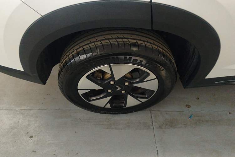 Used Wuling Alvez 2022 1.5L CVT Comfort Edition