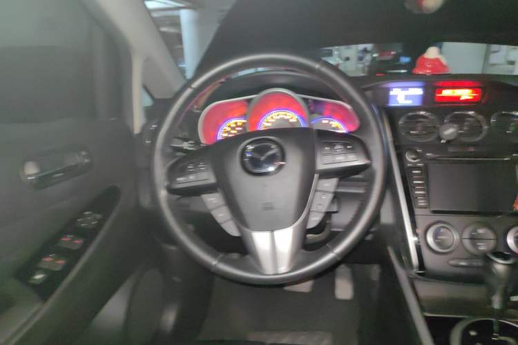 Used Mazda CX-7 2014 2.5L 2WD Luxury Edition Steering Wheel