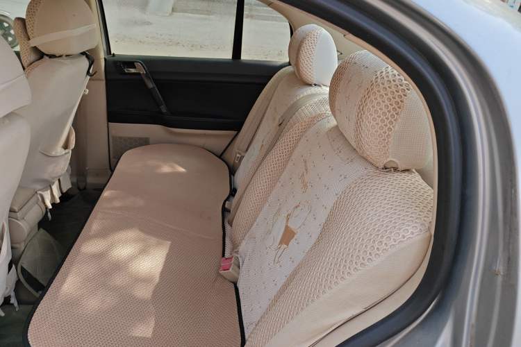 Used Volkswagen Polo 2009 Jingqu 1.4L Manual Elegant Edition Left Rear Seat