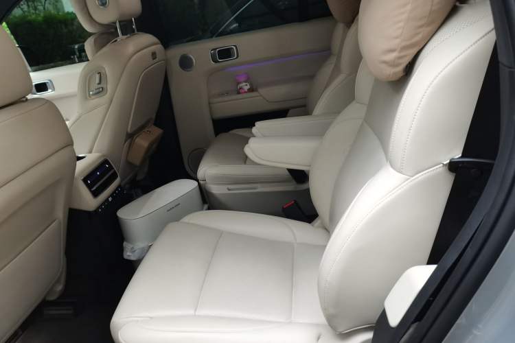 Used Li Auto L9 2022 Max model
